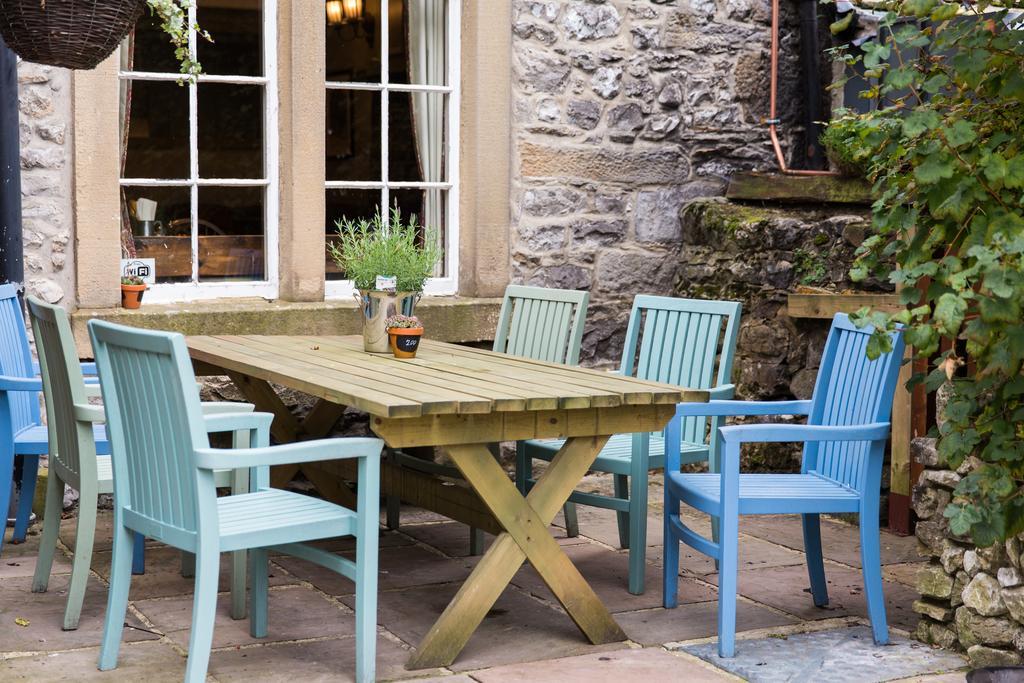 The Lister Arms Hotel Malham Exterior photo