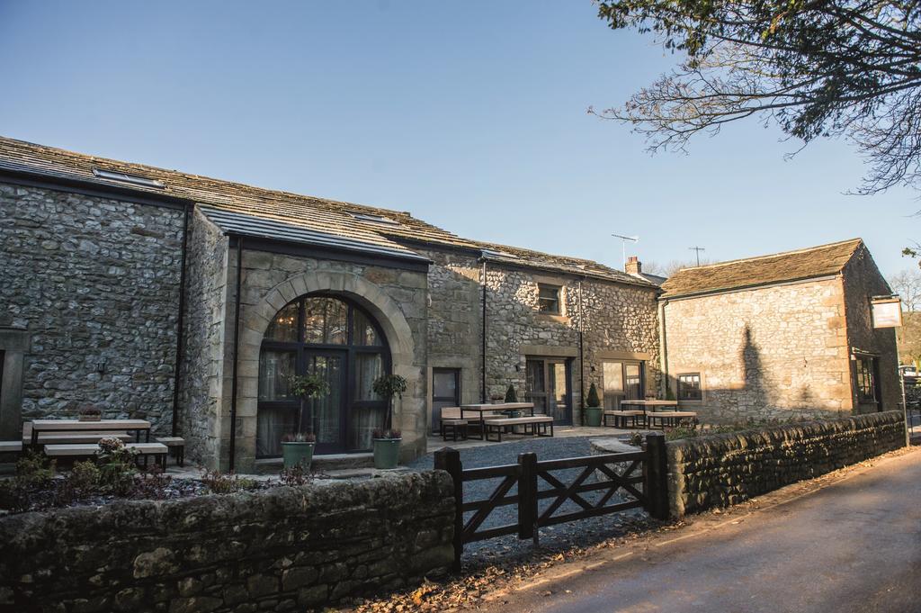 The Lister Arms Hotel Malham Exterior photo